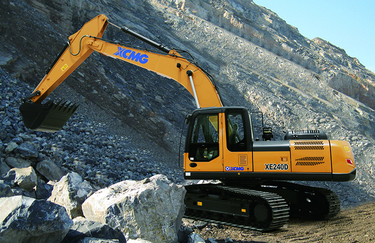 XCMG Manufacturer 25 Ton Crawler Excavator XE240D with Hydraulic System